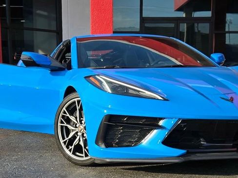 Used 2024 Chevrolet Corvette Stingray Premium Cpe w/ Battery Protection Package image 15