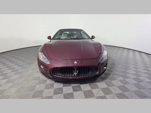 Used 2011 Maserati GranTurismo Convertible RWD image 51
