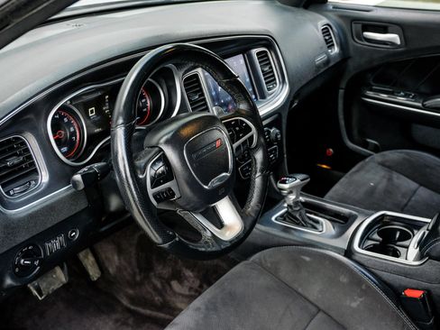 Used 2018 Dodge Charger GT AWD/4WD image 23