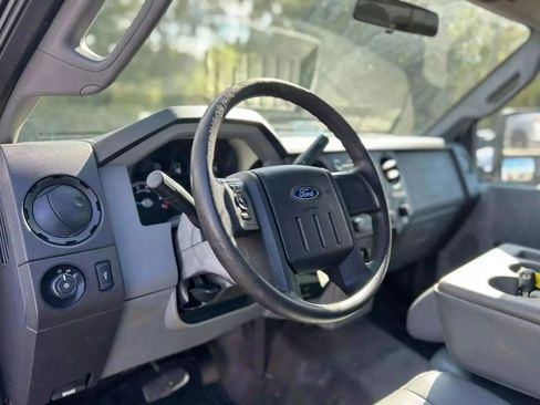 Used 2016 Ford F250 XL w/ XL Value Package image 12