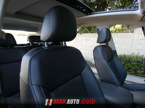Used 2018 Volkswagen Atlas SEL AWD/4WD image 31