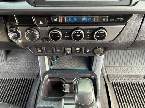 Used 2018 Toyota Tacoma TRD Pro AWD/4WD image 20