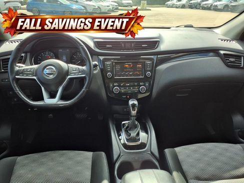 Used 2022 Nissan Rogue Sport SV FWD image 9