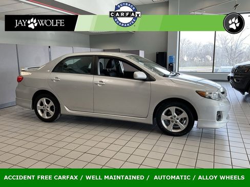 Used 2011 Toyota Corolla S image 1