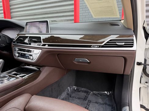 Used 2020 BMW 740i xDrive w/ Cold Weather Package image 29