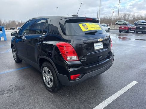 Used 2018 Chevrolet Trax LS image 5