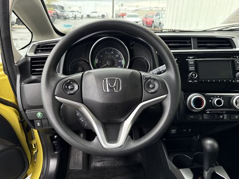 Used 2016 Honda Fit LX image 11