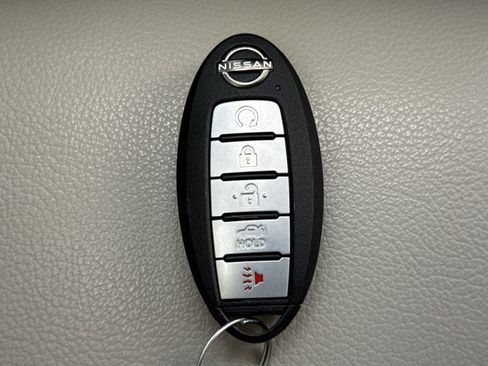 Used 2025 Nissan Altima 2.5 SL AWD/4WD image 24