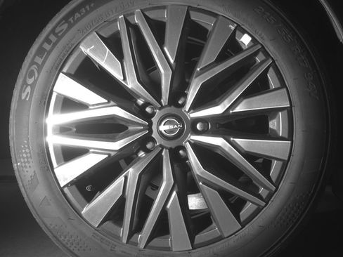 Used 2025 Nissan Altima 2.5 SV image 15