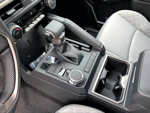 New 2026 Toyota Tacoma SR5 AWD/4WD image 7