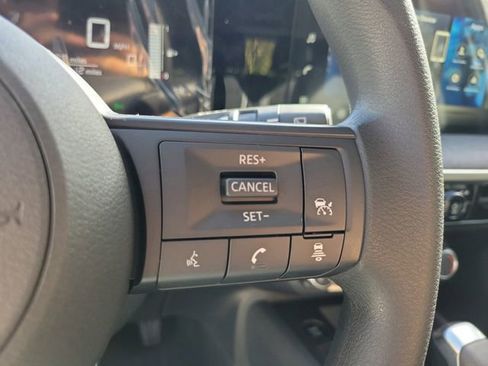 New 2026 Nissan Kicks S image 18