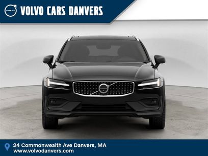 Certified 2025 Volvo V60 B5 Cross Country Plus