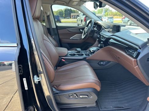 Used 2024 Acura MDX SH-AWD w/ Advance Package image 25