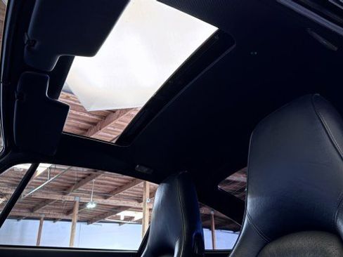 Used 1990 Porsche 911 image 10