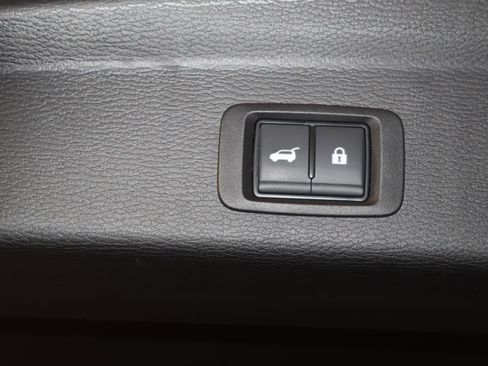 Used 2024 Mitsubishi Outlander SEL image 51