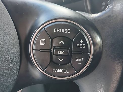 Used 2020 Kia Soul GT-Line w/ GT 2.0L Power Sunroof Package FWD image 7