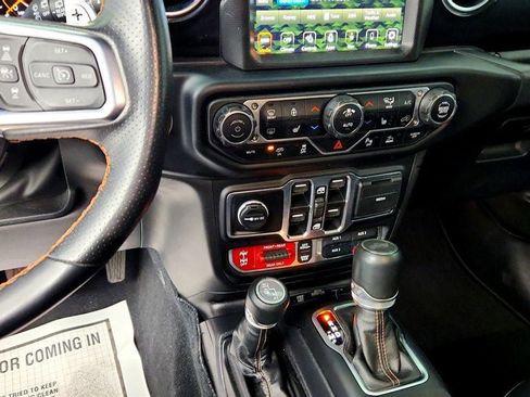 Used 2023 Jeep Wrangler Unlimited Rubicon 392 AWD/4WD image 17