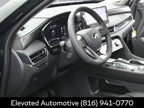 Certified 2026 INFINITI QX60 Luxe w/ Cargo Package AWD/4WD image 7