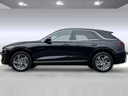 Used 2025 Genesis GV70 2.5T AWD/4WD image 2
