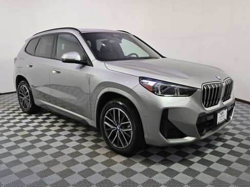 Used 2025 BMW X1 xDrive28i AWD/4WD image 8