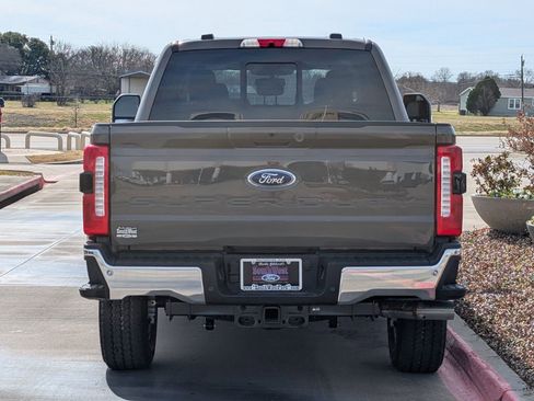 New 2026 Ford F250 XLT w/ XLT Premium Package image 3