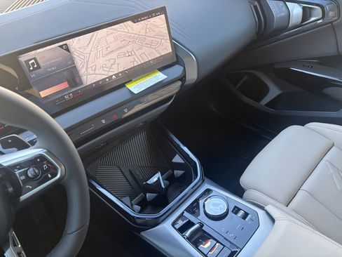 Used 2026 BMW X3 xDrive30 w/ M Sport Package image 14