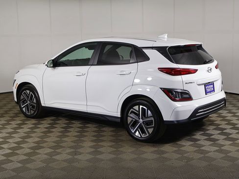 Used 2022 Hyundai Kona Limited FWD image 12