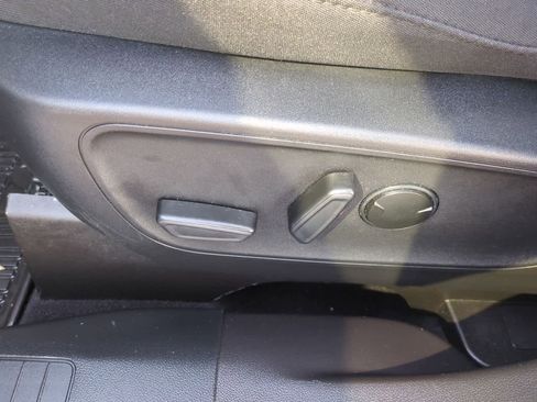 Certified 2023 Ford Escape Active image 17