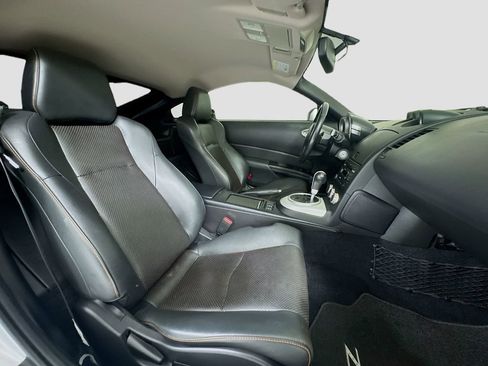 Used 2008 Nissan 350Z Grand Touring w/ Cargo Convenience Pkg RWD image 20