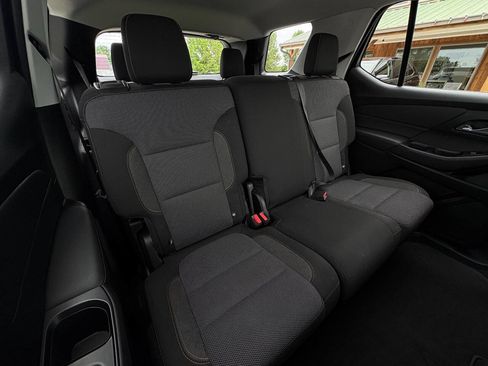 Used 2018 Chevrolet Traverse LT AWD/4WD image 39