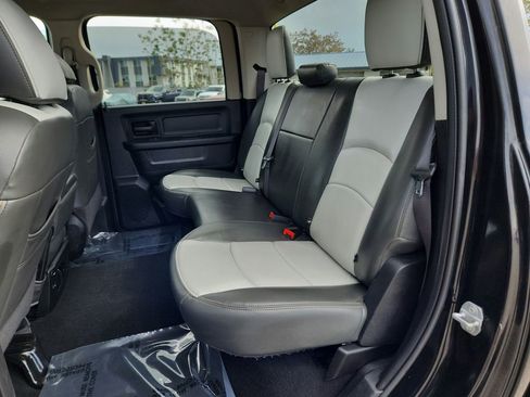 Used 2019 RAM 1500 Express w/ Wheel & Sound Group AWD/4WD image 19