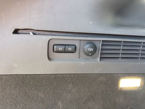 Used 2020 Lincoln Nautilus Reserve image 17