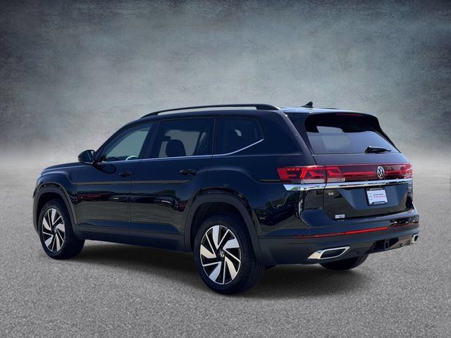 Used 2026 Volkswagen Atlas SE AWD/4WD image 4