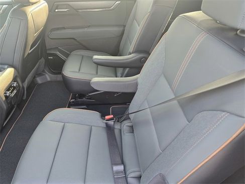 New 2026 GMC Acadia AT4 image 10