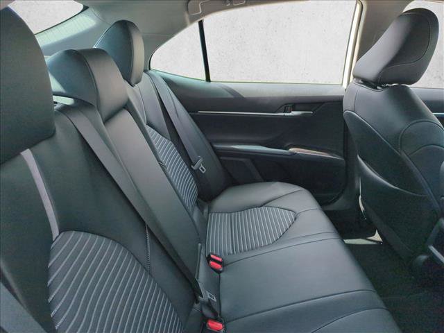 Certified 2022 Toyota Camry SE w/ Convenience Package FWD image 18