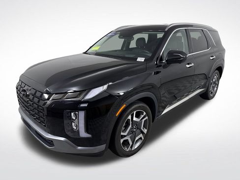 Used 2024 Hyundai Palisade Limited FWD image 9