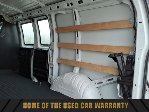 Used 2024 Chevrolet Express 2500 w/ Driver Convenience Package image 25