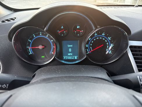 Used 2012 Chevrolet Cruze LT w/ RS Package image 4