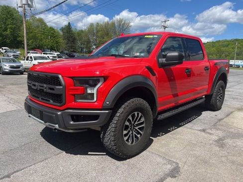 Used 2019 Ford F150 Raptor AWD/4WD image 3