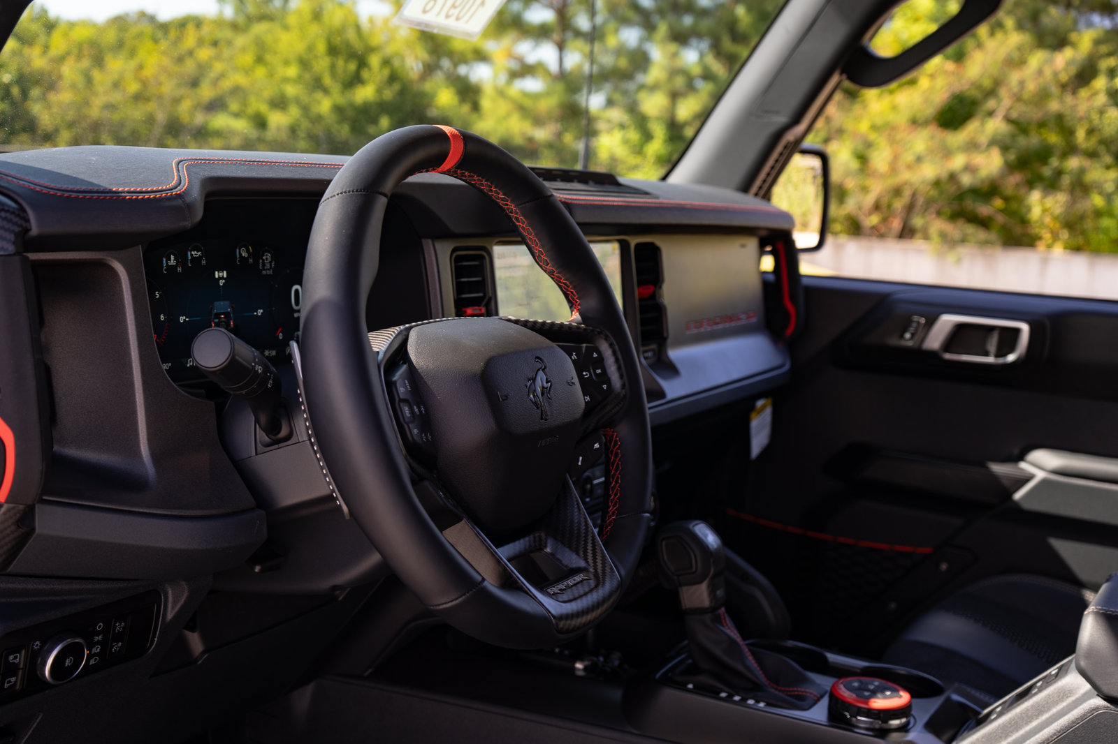New 2026 Ford Bronco Raptor w/ Interior Carbon Fiber Pack AWD/4WD image 28