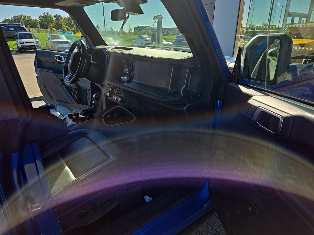 Used 2025 Ford Bronco Badlands AWD/4WD image 19