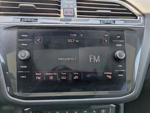 Used 2019 Volkswagen Tiguan S FWD image 16