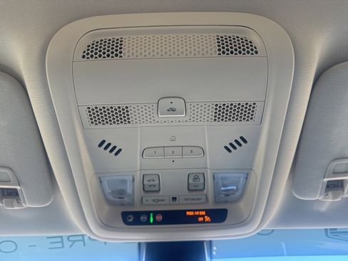 Certified 2025 Cadillac XT6 Premium Luxury w/ Technology Package image 32