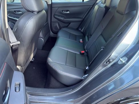 New 2025 Nissan Sentra SR image 30