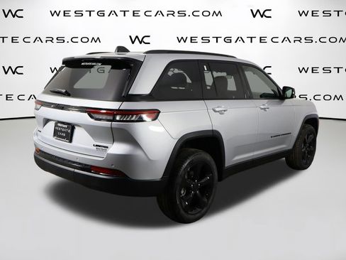 New 2025 Jeep Grand Cherokee Limited image 52