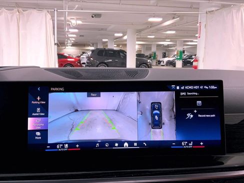 New 2026 BMW X7 xDrive40i w/ Executive Package AWD/4WD image 18