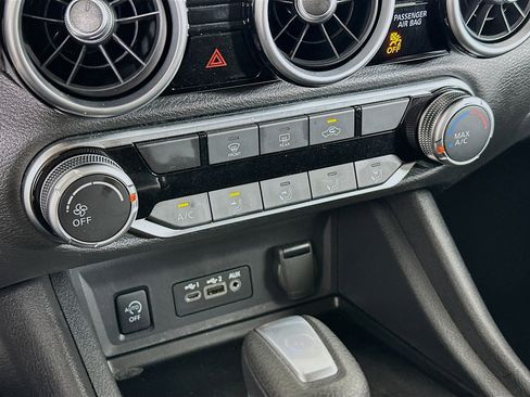 Used 2025 Nissan Sentra SV image 23