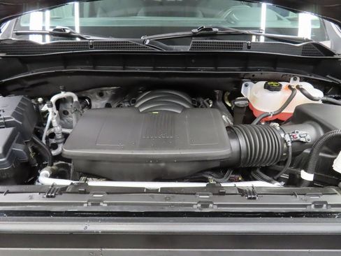 Used 2024 GMC Sierra 1500 SLT w/ SLT Convenience Package image 25