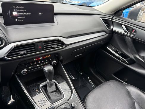 Used 2021 MAZDA CX-9 Touring image 27