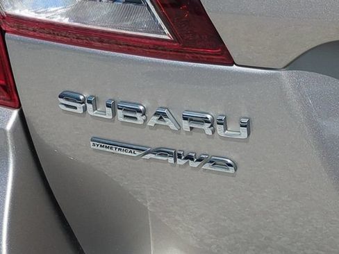 Used 2019 Subaru Outback 2.5i Limited w/ Popular Package #2 AWD/4WD image 14